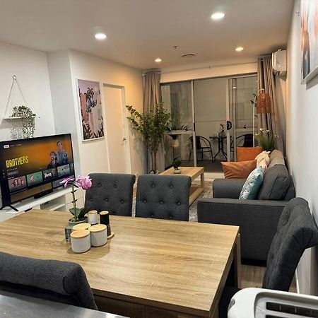 Stunning 3 Bd - 2 Bth City Apt - Pool & Carpark Auckland Exteriör bild