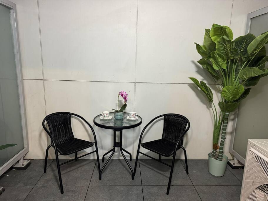 Stunning 3 Bd - 2 Bth City Apt - Pool & Carpark Auckland Exteriör bild