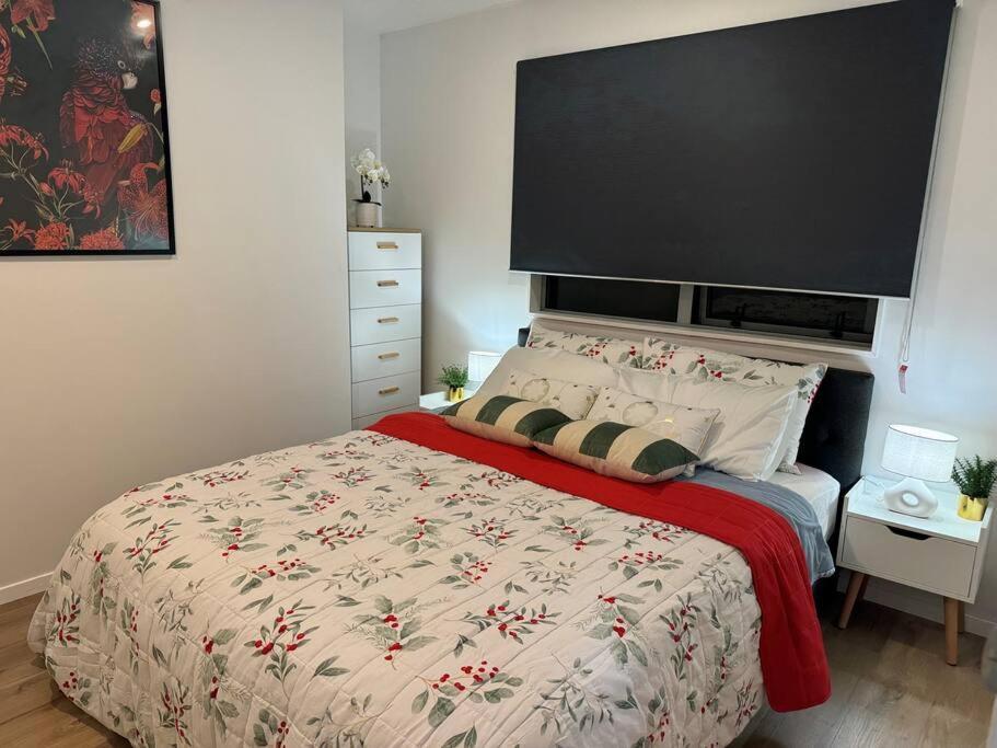 Stunning 3 Bd - 2 Bth City Apt - Pool & Carpark Auckland Exteriör bild