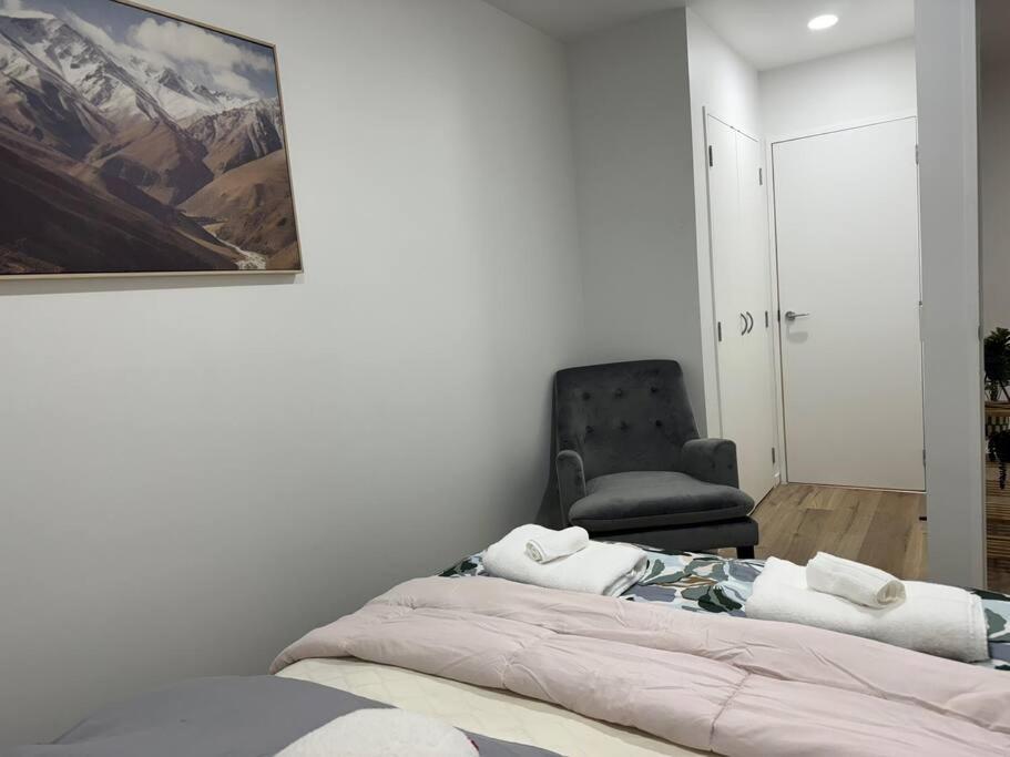 Stunning 3 Bd - 2 Bth City Apt - Pool & Carpark Auckland Exteriör bild