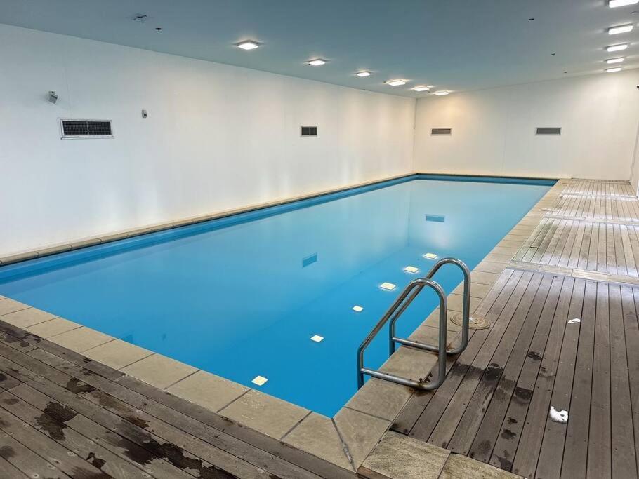 Stunning 3 Bd - 2 Bth City Apt - Pool & Carpark Auckland Exteriör bild